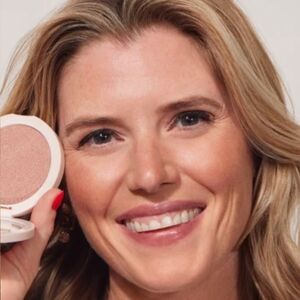 Jones Road Radiant New Pinky Bronze